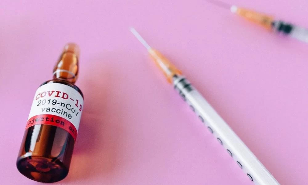 Επιστήμονες στη Γερμανία κατά αρνητών εμβολίου: «Τρομοκρατείτε τον κόσμο»